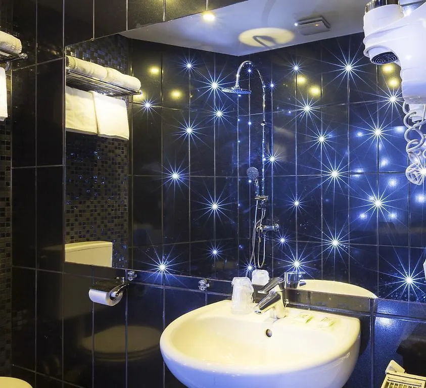 Hotel Du Bresil Paris 2*,  France