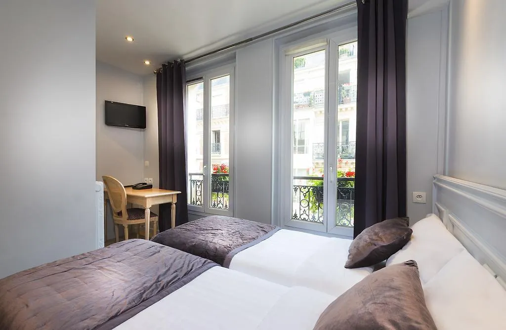 Hotel Du Bresil Paris 2*,